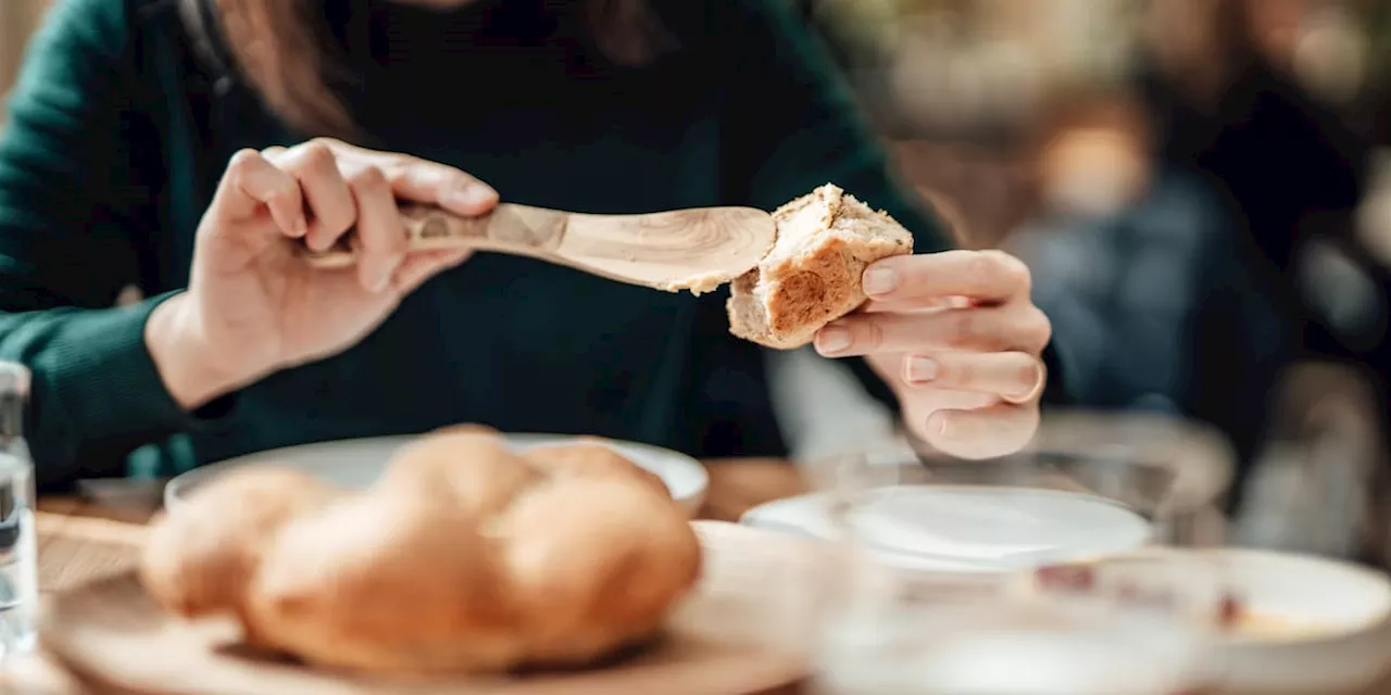 Einfacher Glas-Trick macht harte Butter in wenigen Minuten weich