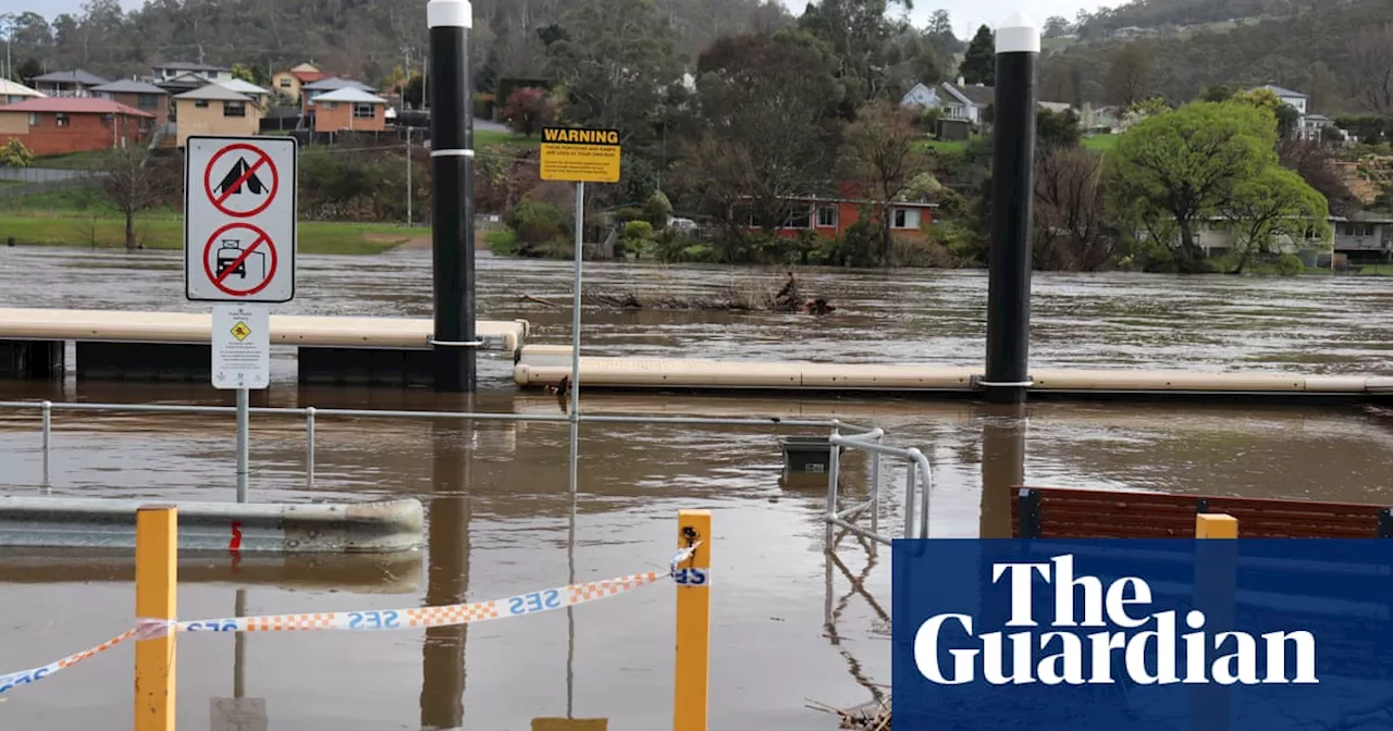 Strong winds set to return to Australia’s south-east as Tasmania experiences record flooding