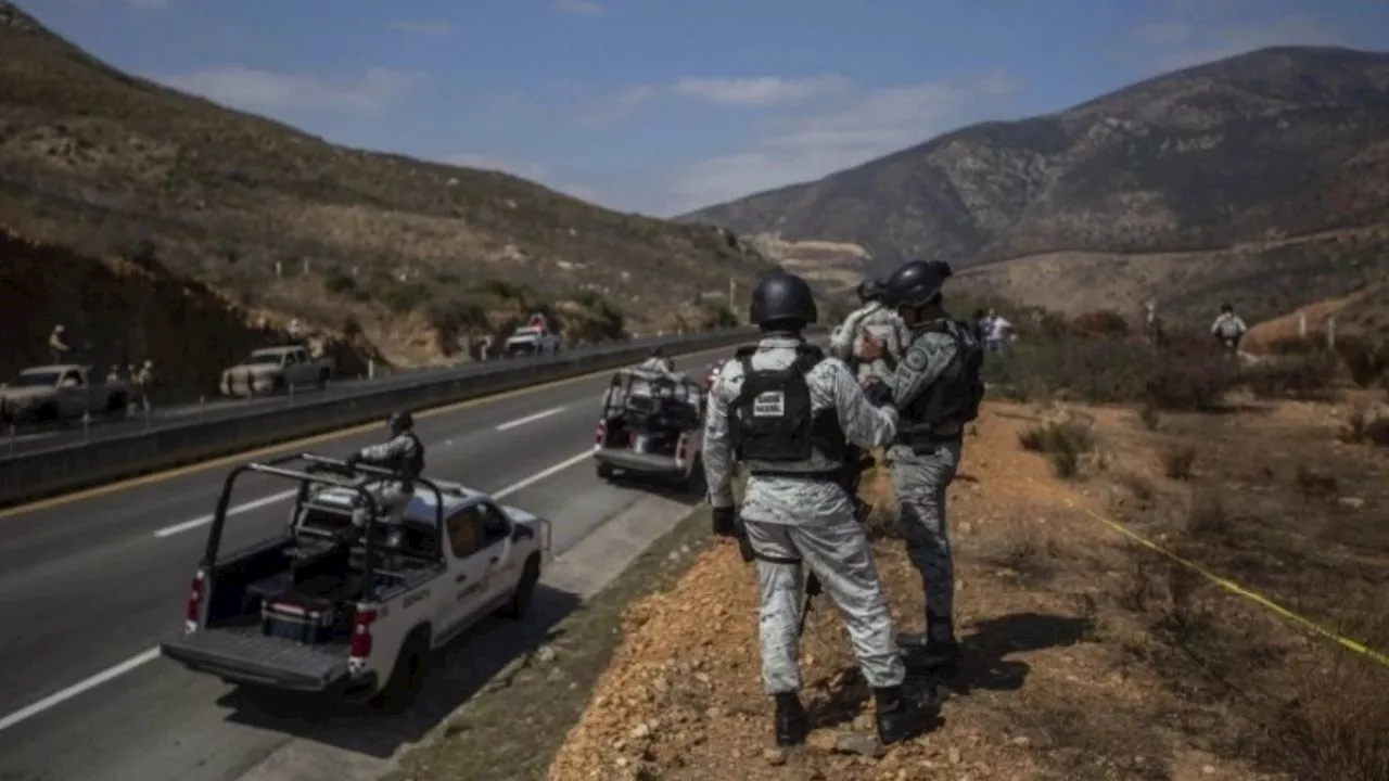 Guardia Nacional asegura en Nuevo León casi 98.5 kilos de cocaína oculta en vehículo blindado