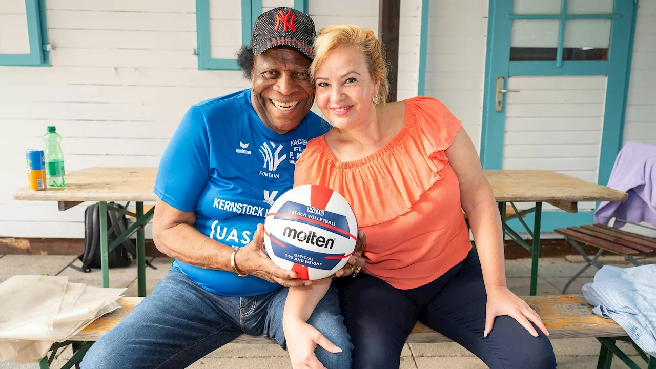 Promi Beachvolleyball Trophy - Blanco, Wussow & Co baggerten für den guten Zweck