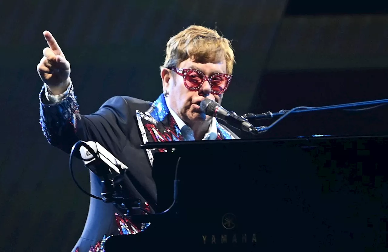 Infecção grave deixa Elton John com visão limitada em um dos olhos