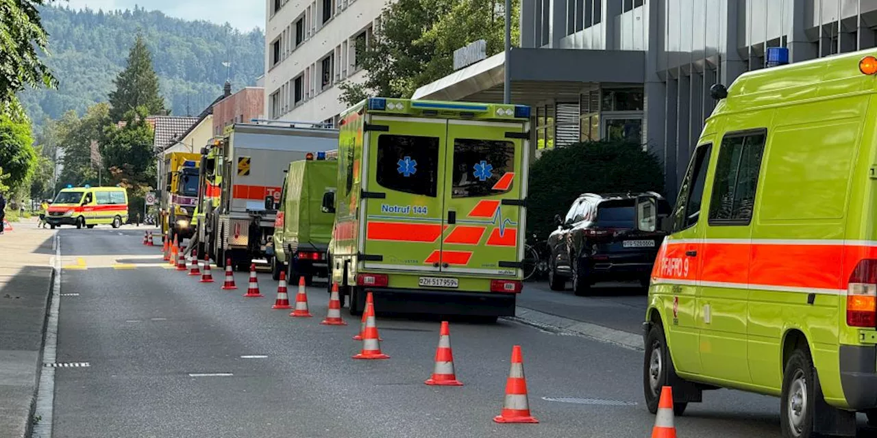 Pfäffikon ZH: Rund 100 Personen nach Ammoniak-Austritt evakuiert