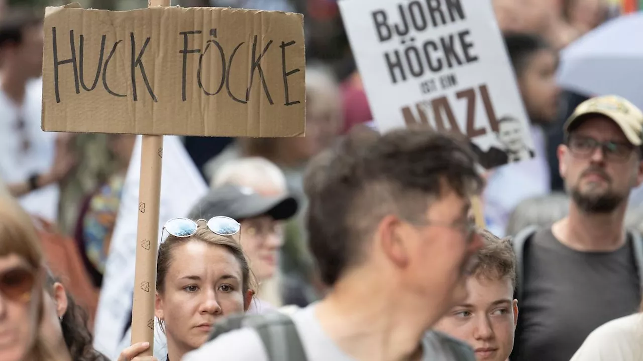 Hessen: Hunderte demonstrieren gegen AfD in Frankfurt