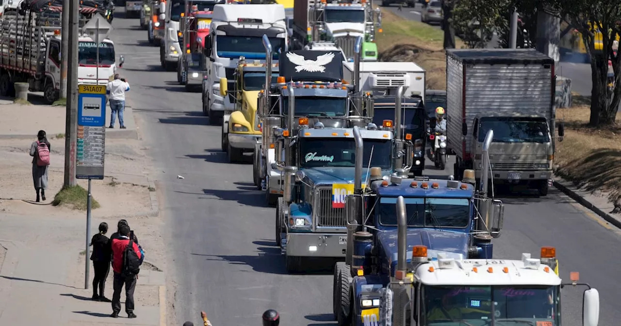 Organización de camioneros le da ultimátum al Gobierno y continúa en asamblea permanente