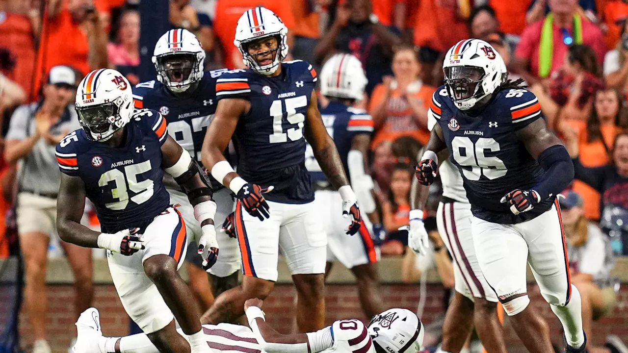 Hugh Freeze Praises Auburn Tigers Defense after Win