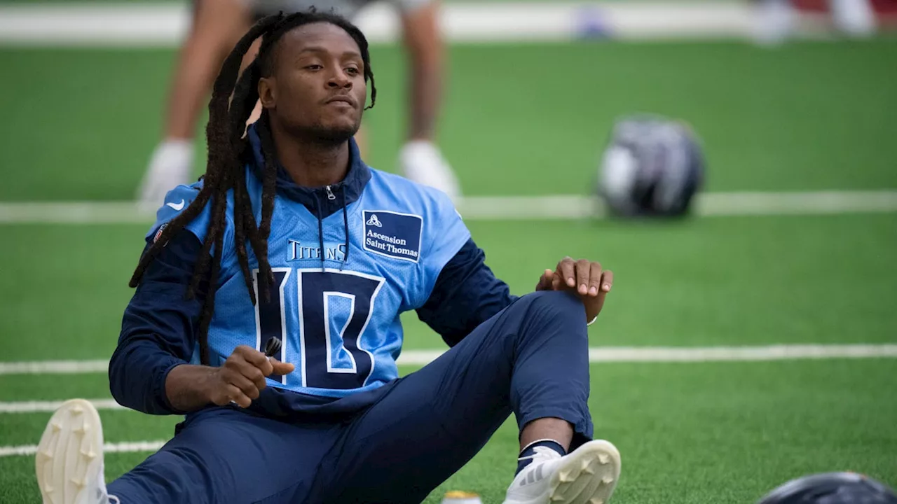 Tennessee Titans WR DeAndre Hopkins Shares Injury Update