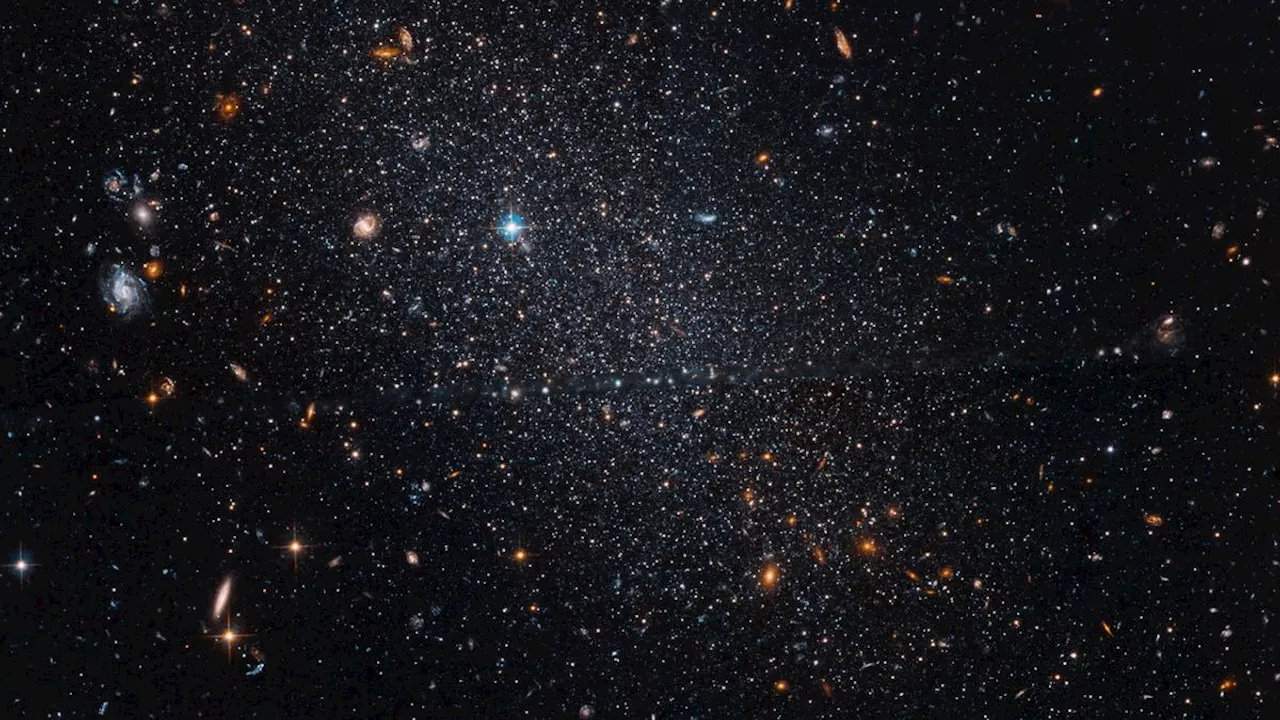 Hubble telescope spies a sparkling 'cosmic fossil' 3 million light-years away (image)