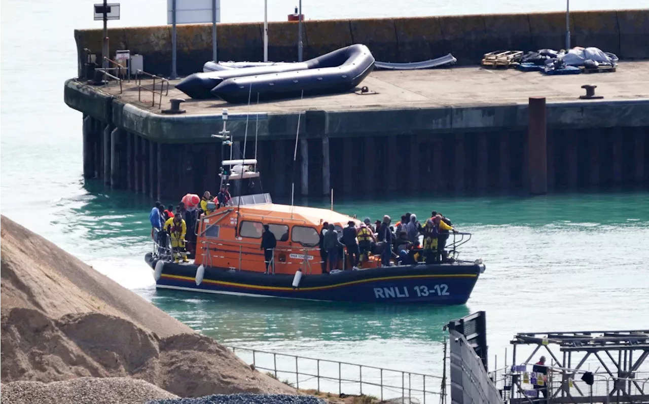 Mindestens zwölf Tote bei Bootsunglück im Ärmelkanal