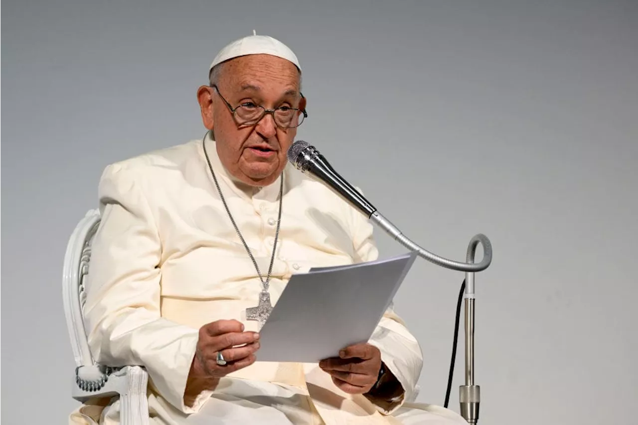 Papa Francisco critica “efectos devastadores” de la guerra en Medio Oriente