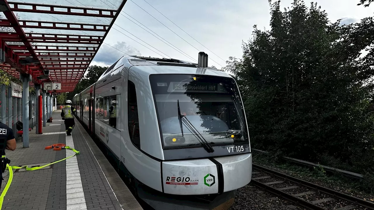 Brandmeldung an einem Regiobahn-Zug in Alt-Erkrath