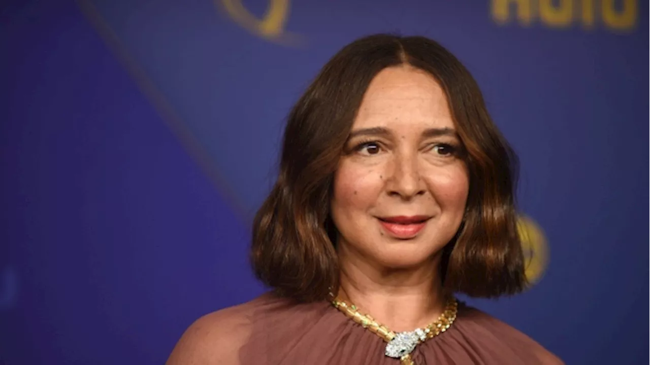 SNL: Maya Rudolph as Harris and Dana Carvey as Biden open the 50th season