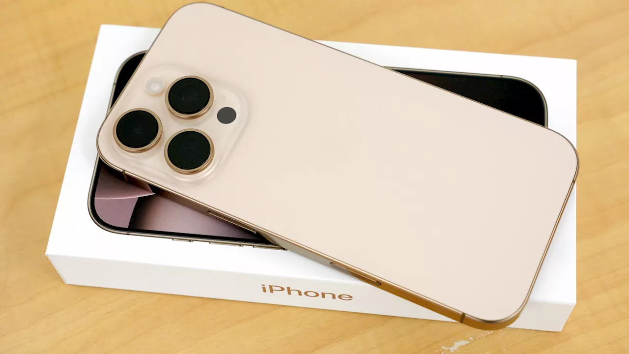 「iPhone 16 Pro」フォトレビュー、iPhone 15 ProやiPhone 16と大きさや画面サイズを比べてみた