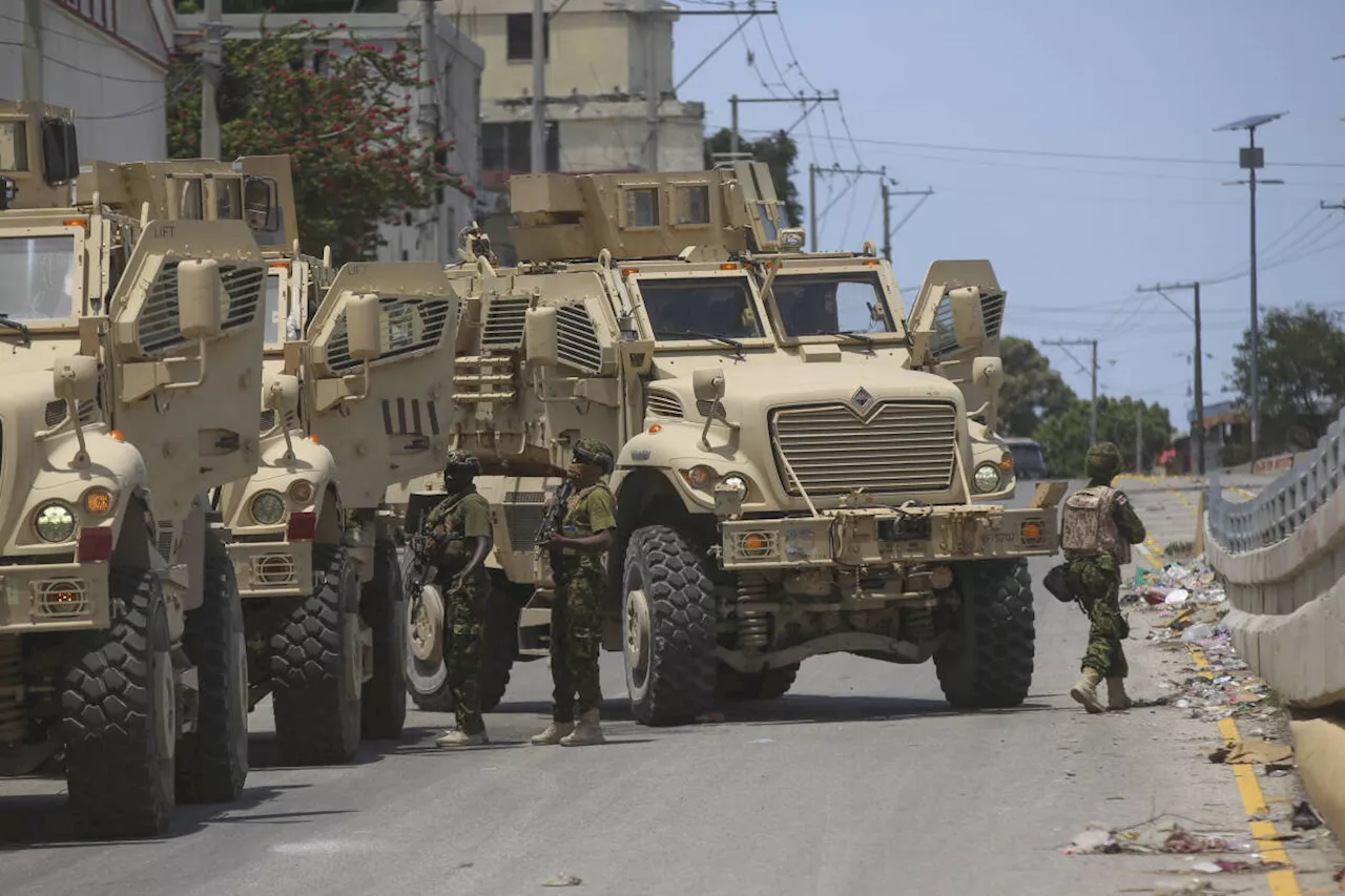 En Haïti, la mission multinationale de soutien à la police prolongée d’un an