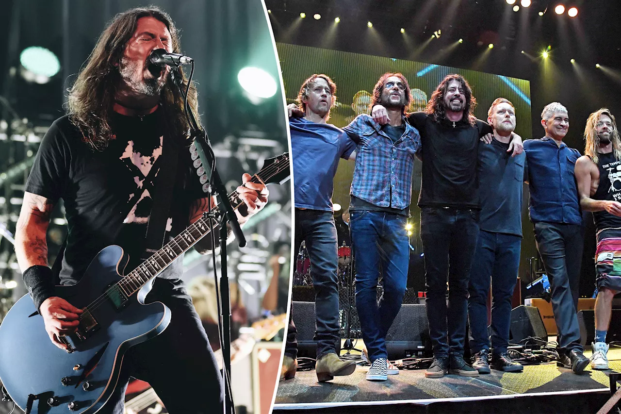 Foo Fighters take 'hiatus' after frontman Dave Grohl's baby scandal: report