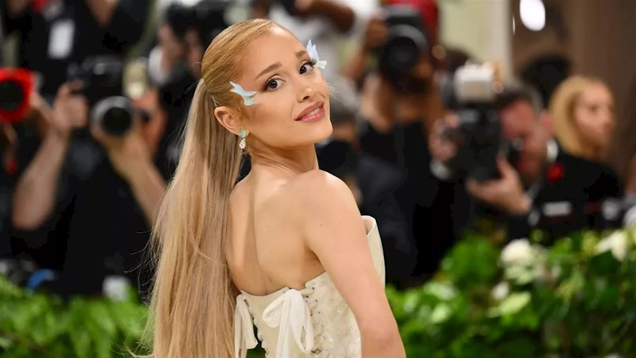 Ariana Grande noemt het 'teleurstellend' dat veel mensen 'het slechtste verhaal' over haar scheiding geloven