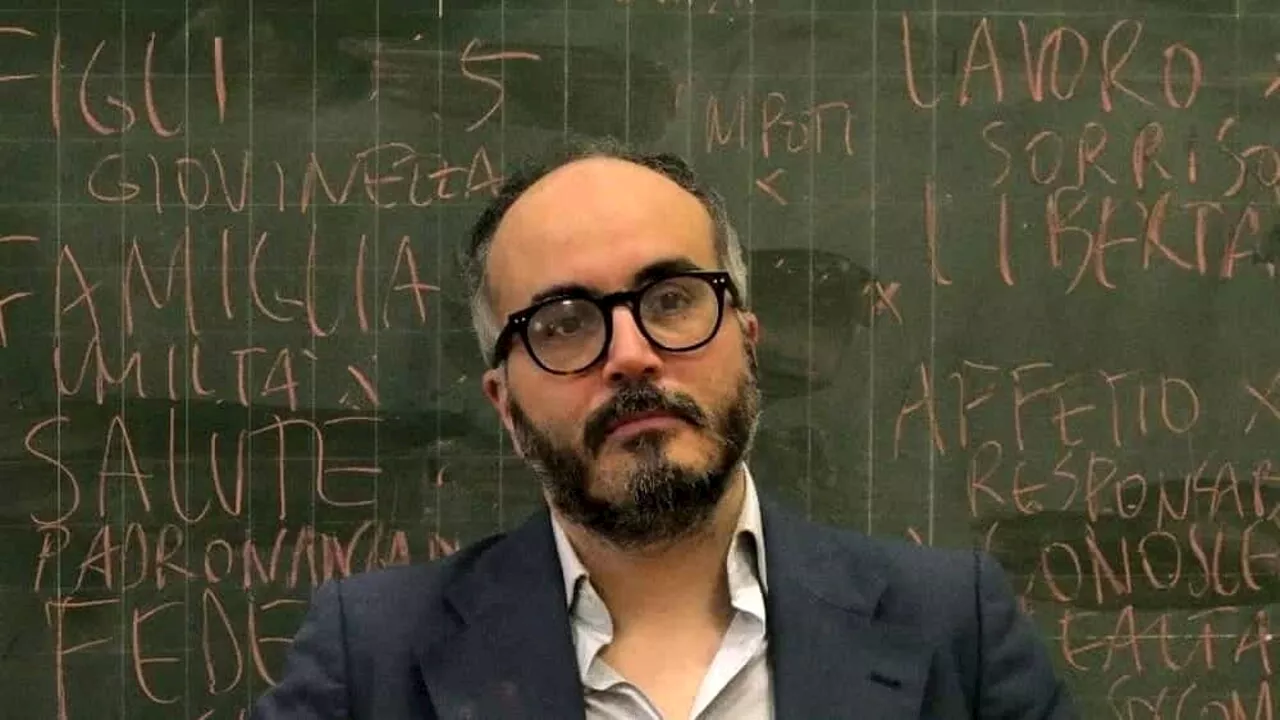 Criticò le politiche di Valditara: nuovo provvedimento disciplinare contro Christian Raimo