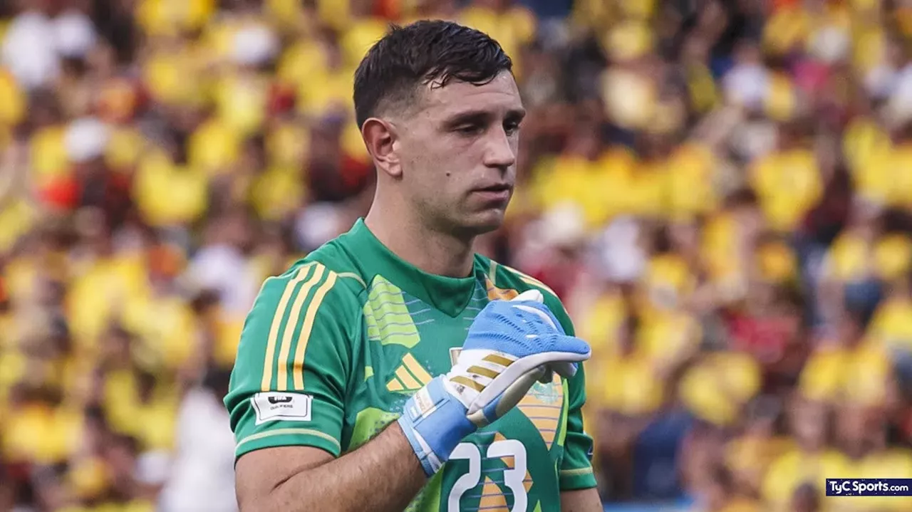 Dibu Martínez pide disculpas tras la sanción por FIFA