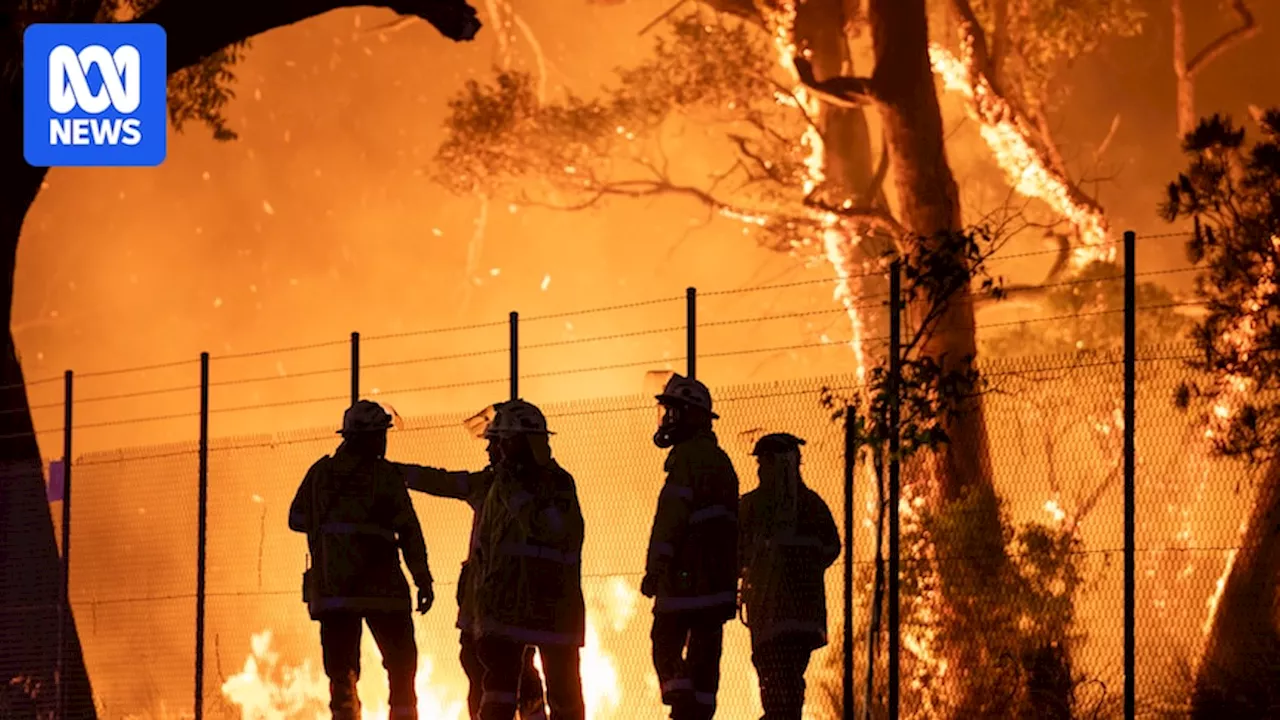 Warnings over increased bushfire risk as Australia records warmest August on record