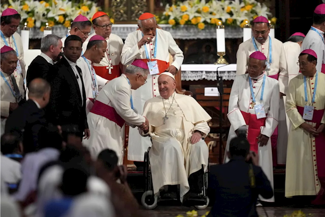 Papa in Indonesia, contrastare estremismo e intolleranza