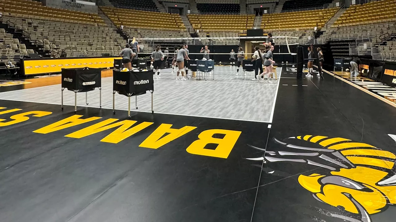 Alabama State volleyball with head coach Penny-Lucas White