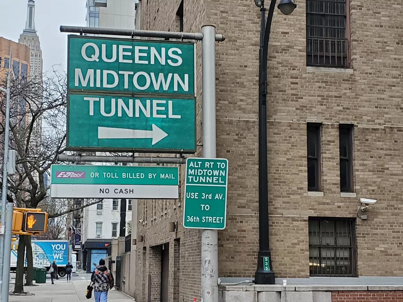 Queens Midtown Tunnel partially reopens after flooding caused by construction accident