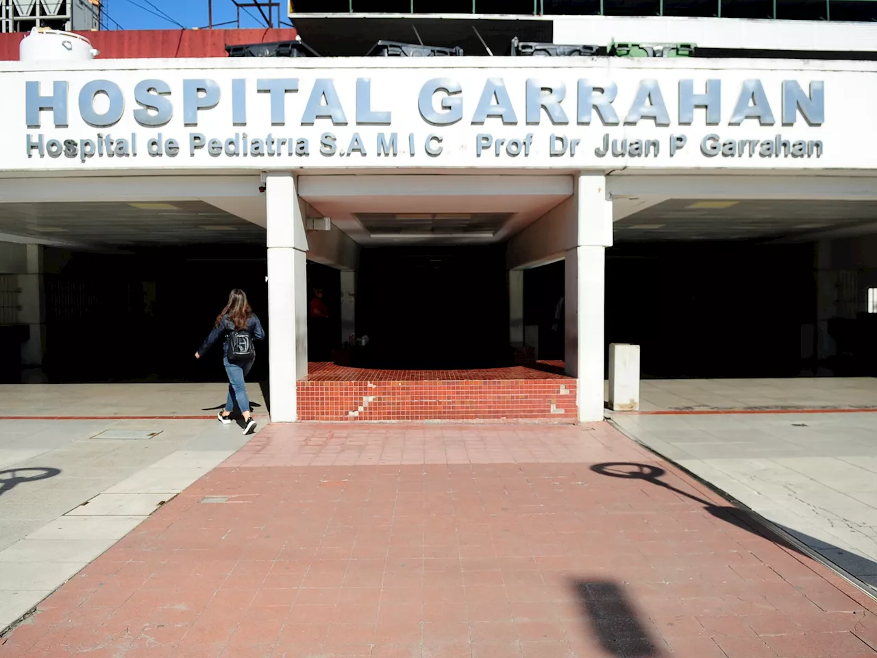 Paro de 24 horas en el Hospital Garrahan: reclaman una recomposición salarial del 100%