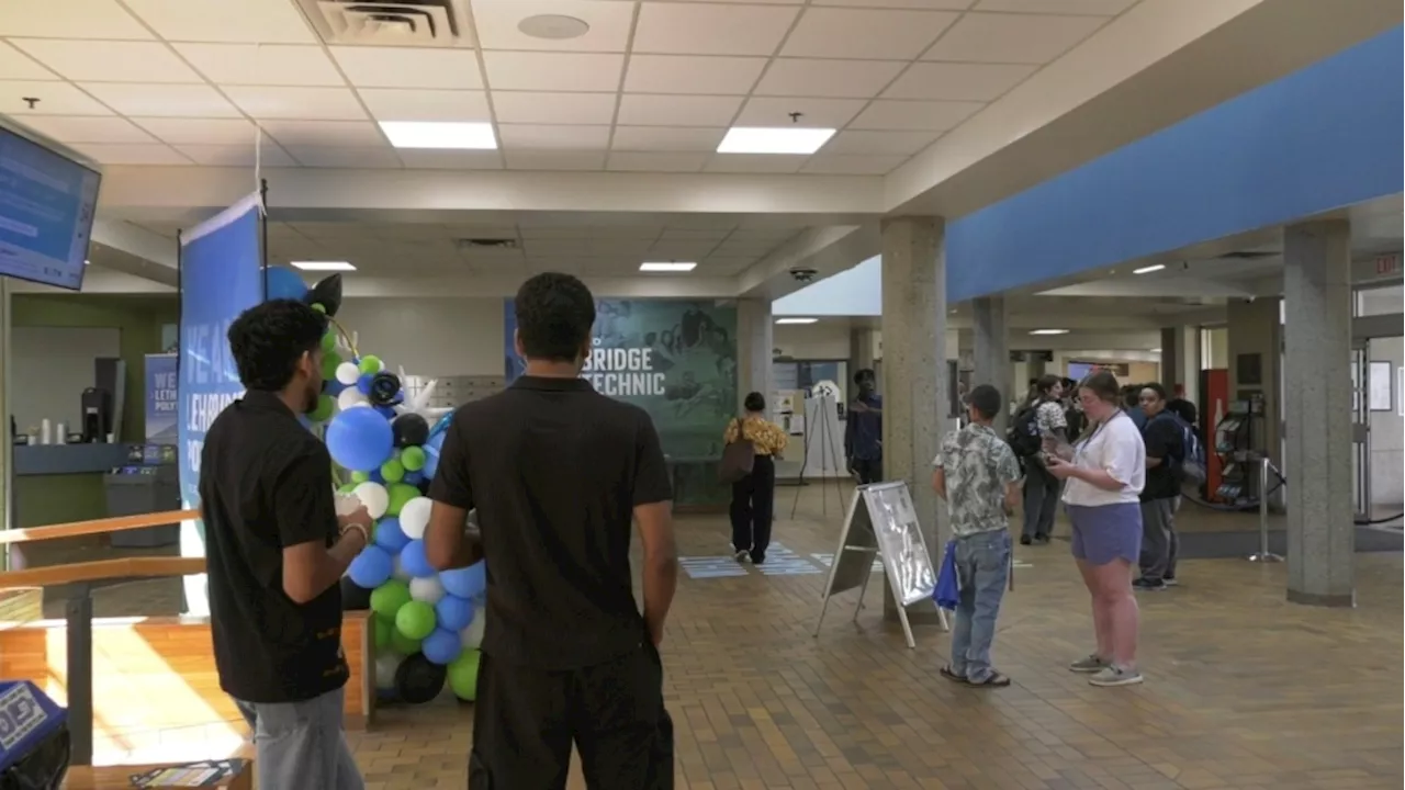 Lethbridge post-secondary students return to class with more financial support options