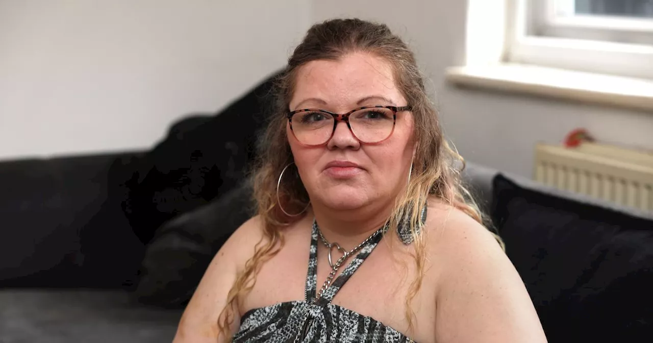 Mum's Universal Credit 'stopped' after DWP sent her to closed job centre