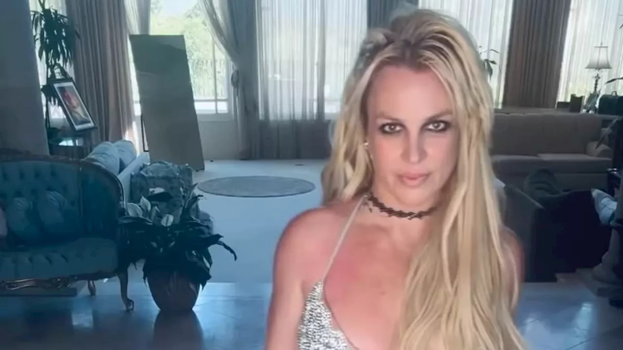 Britney Spears 'warns' fans in cryptic update