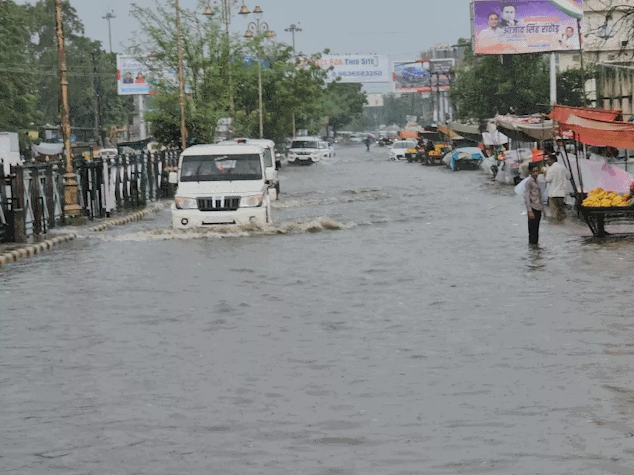 बाड़मेर में डेढ़ घंटे में 33 एमएम बारिश, सड़कें डूबीं: गुड़ामालानी-धनाऊ कस्बे के घरों में घुसा पानी, 7 सितंबर त...