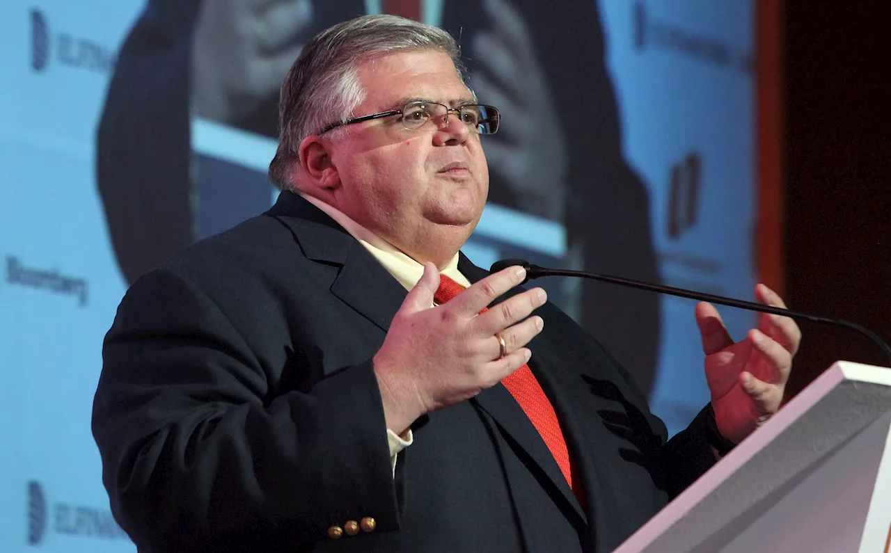 Supervisores bancarios deben estar alertas por uso de IA en el sector financiero: Agustín Carstens