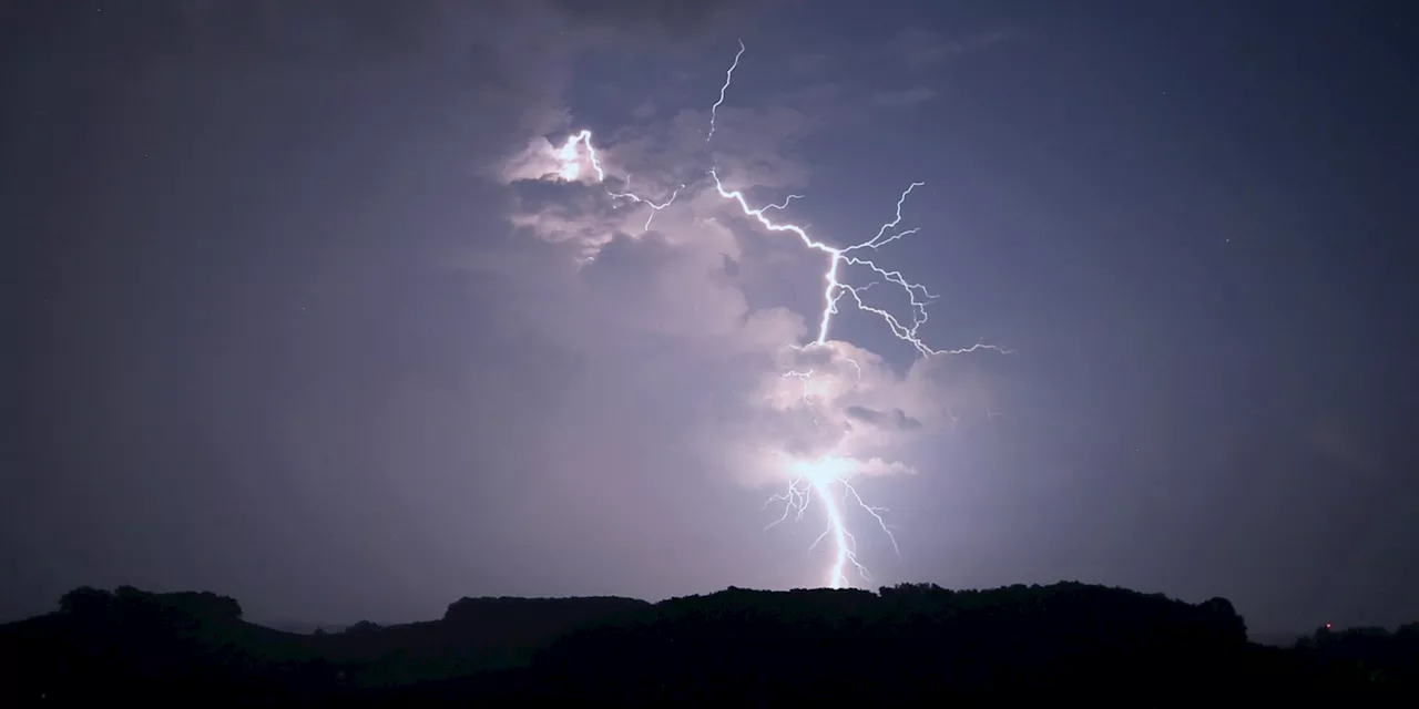 Météo : 12 départements placés en vigilance orange pour pluie et inondations mercredi et jeudi