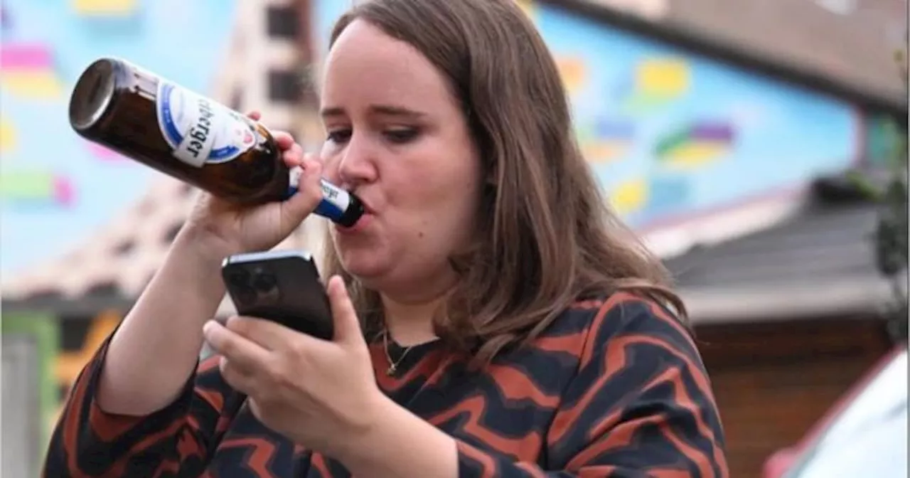 Ricarda Lang spottet mit Bier-Bild über CDU und wird zum viralen Hit