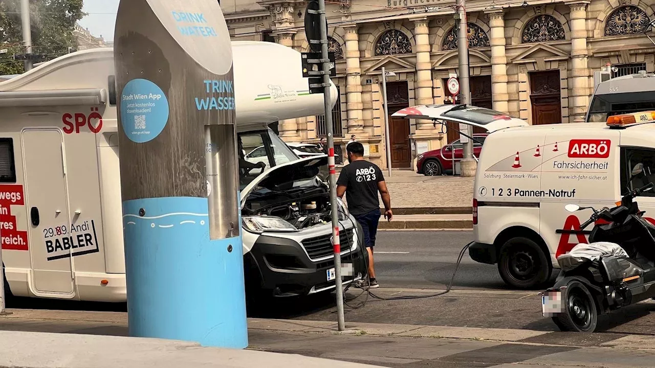 Babler geht zum Würstelstand, dann ist sein Auto kaputt