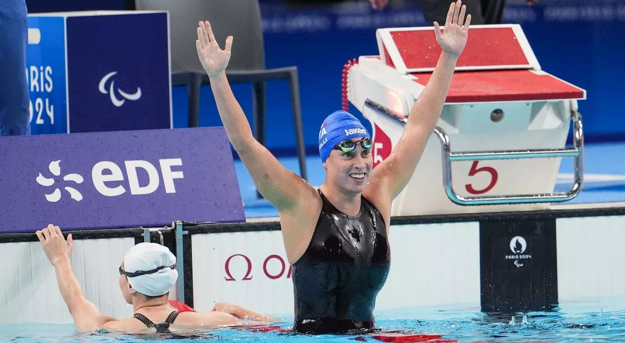 Carlotta Gilli, chi è la nuotatrice torinese medaglia d'oro a Parigi (anche nei 200 misti)