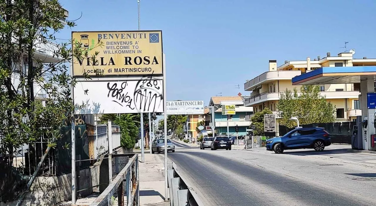 Famiglia sterminata a Paderno Dugnano, choc a Villa Rosa: «Li ho ancora tutti davanti agli occhi»