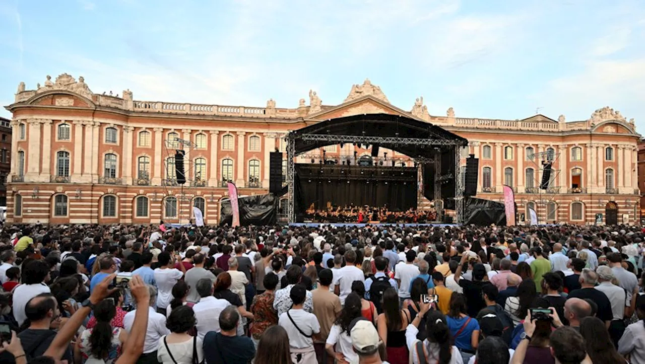 Concert en hommage à Claude Nougaro : accès limité et sécurité renforcée place du Capitole à Toulouse