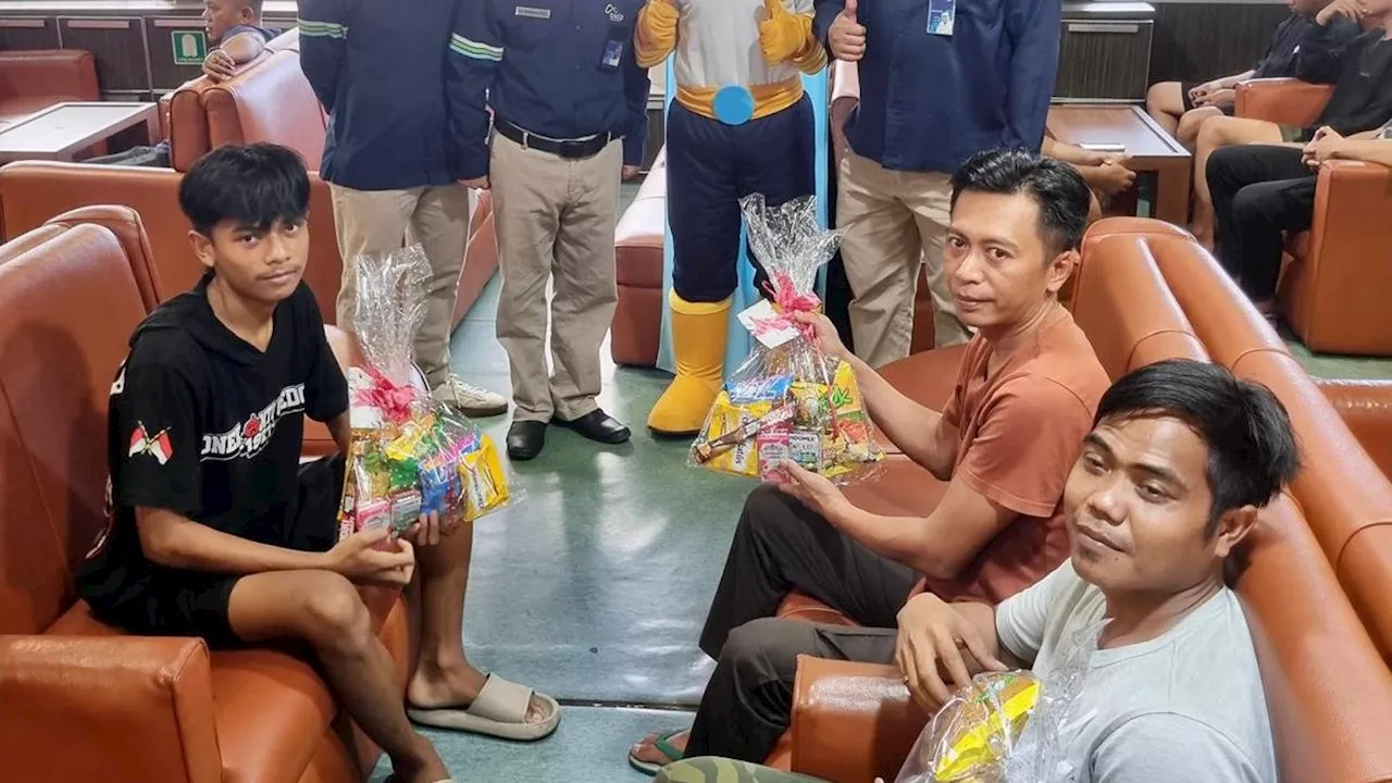 Hari Pelanggan Nasional, ASDP Indonesia Ferry Sebar 250 Bingkisan ke Pelanggan