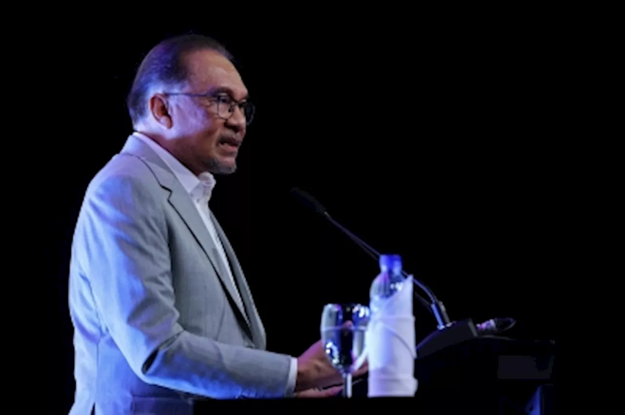 PM Anwar praises Khazanah's RM3,000 minimum wage, urges private sector to follow