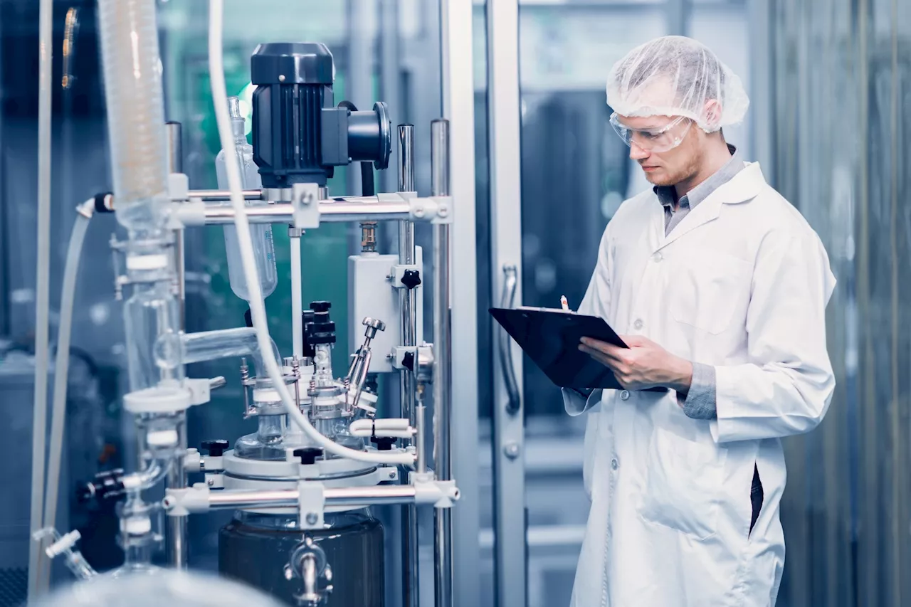 Pharmaceutical Continuous Manufacturing vs. Batch Manufacturing: What's the Difference?