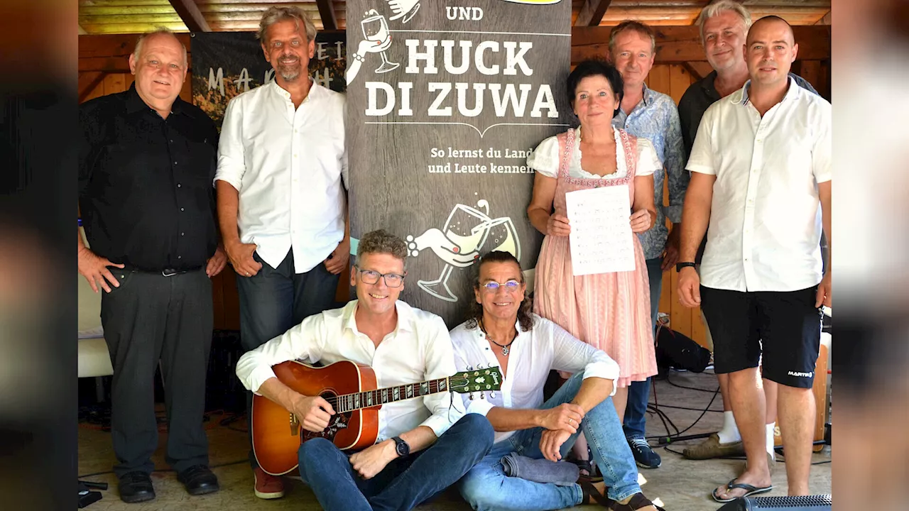 Uraufführung beim Heurigerprojekt „Huck di zuwa“ in Nußdorf