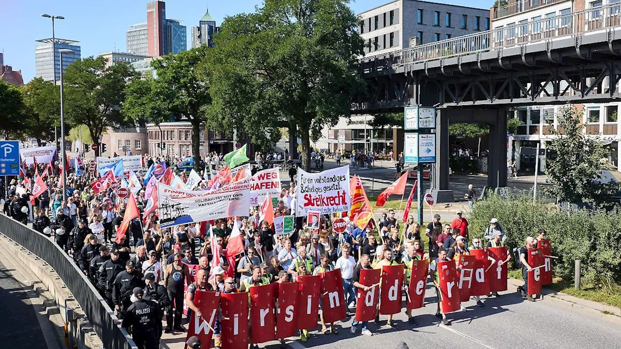 Hamburg & Schleswig-Holstein: Verdi-Warnstreik schränkt Hafenbetrieb ein