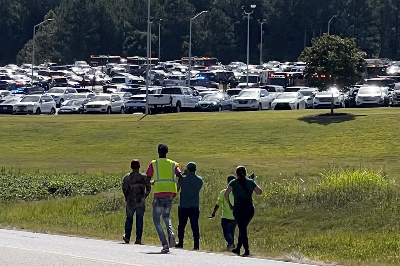 Georgia high school shooting live updates: Trump rips Georgia school shooter as 'sick and deranged monster'