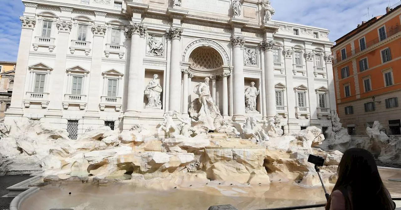 Trevi-Brunnen in Rom: Stadtverwaltung erwägt Eintrittsgeld