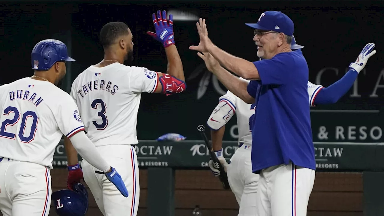 Bruce Bochy Turns Champagne Toast For Historic Win Into Tribute To Texas Rangers Team