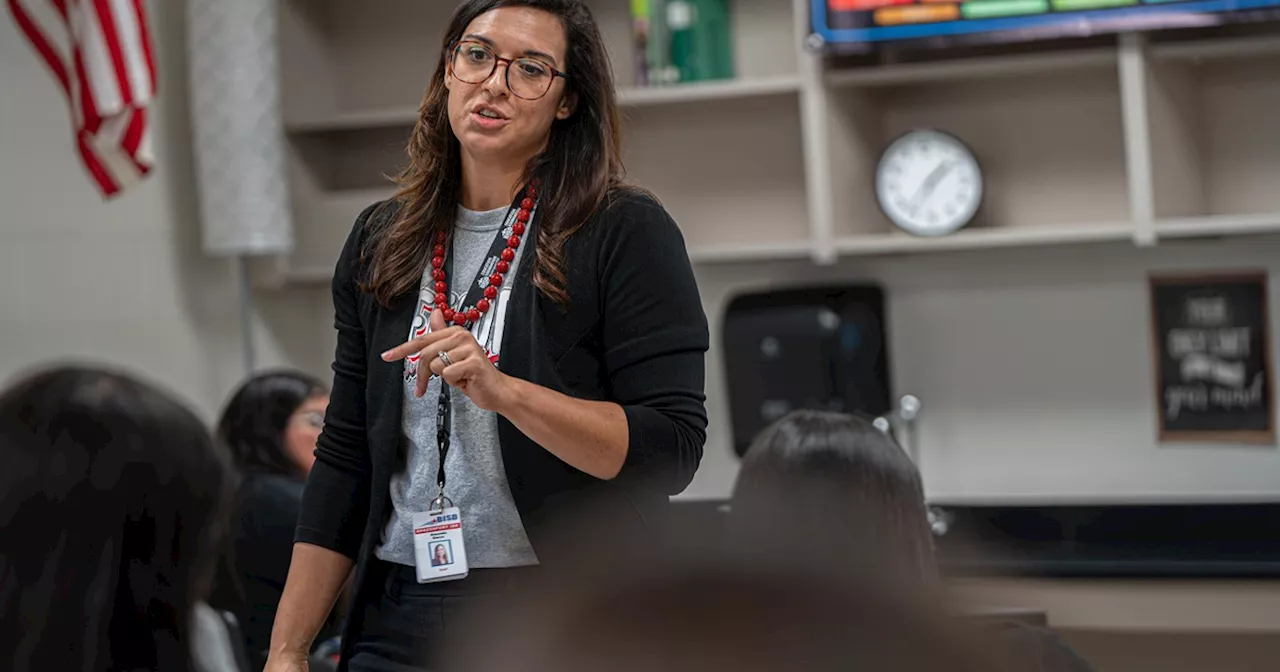 Texas schools are hiring more uncertified teachers