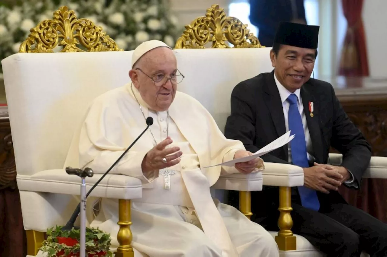 Pope: Religious unity key vs intolerance