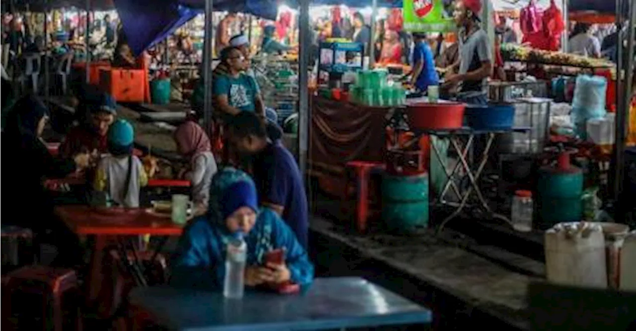 Operasi pasar malam di Perlis ditutup sementara semasa maghrib bermula 15 Sept