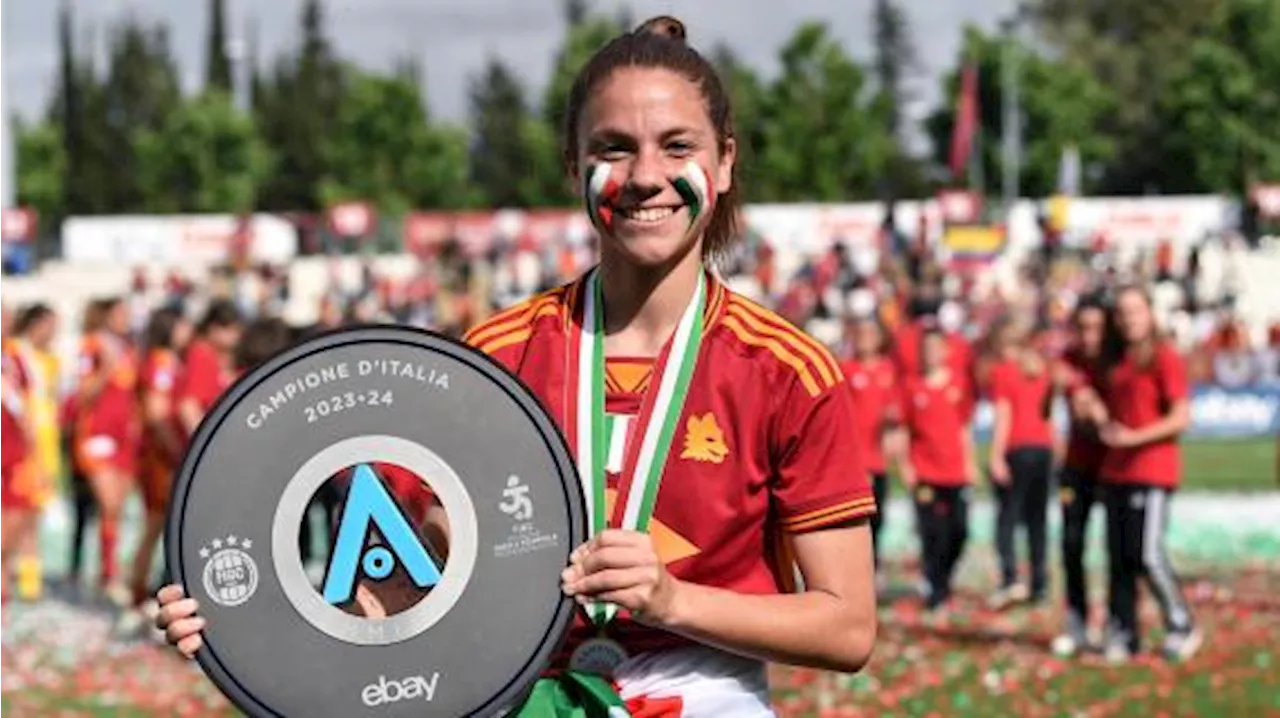 Oggi le nomination per il Pallone d'Oro: Giugliano prima candidata italiana di sempre