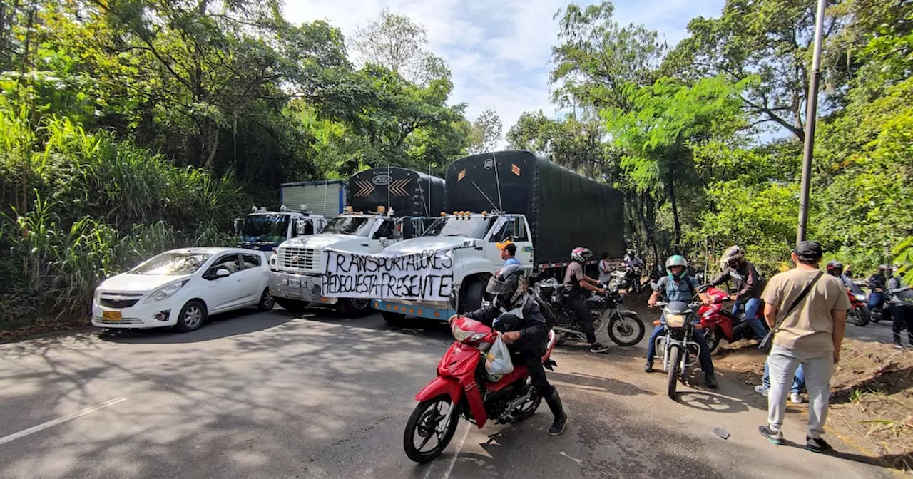 Los municipios de Santander que ya se quedaron sin gasolina por los bloqueos de los transportadores